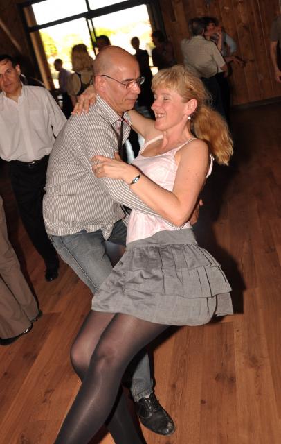 min 2010 04 18 station danse 072